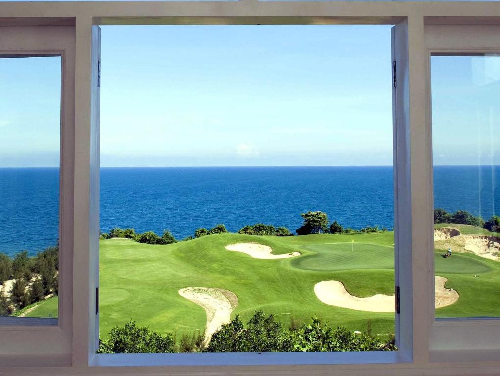 Villa Panda at C Links Golf Resort Mui Ne Rum bild